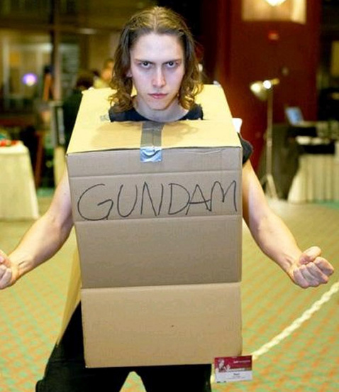 medium_gundamcosplaybox