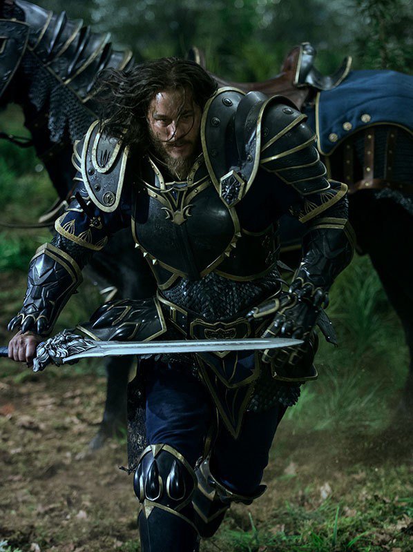 Ragnar Lothbrock - Anduin Lothar - Travis Fimmel.jpeg