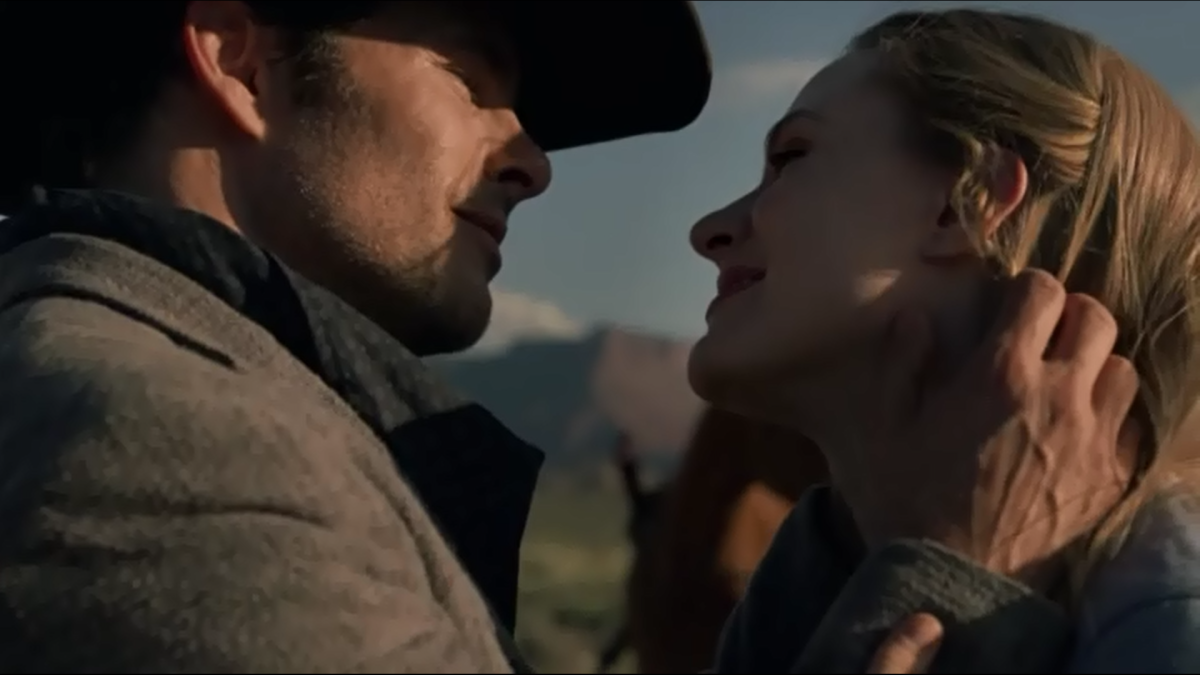 Dolores Teddy.png