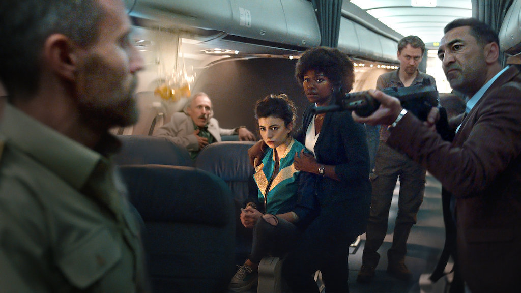 Top 10 des raisons de regarder Into the Night / Après la Nuit