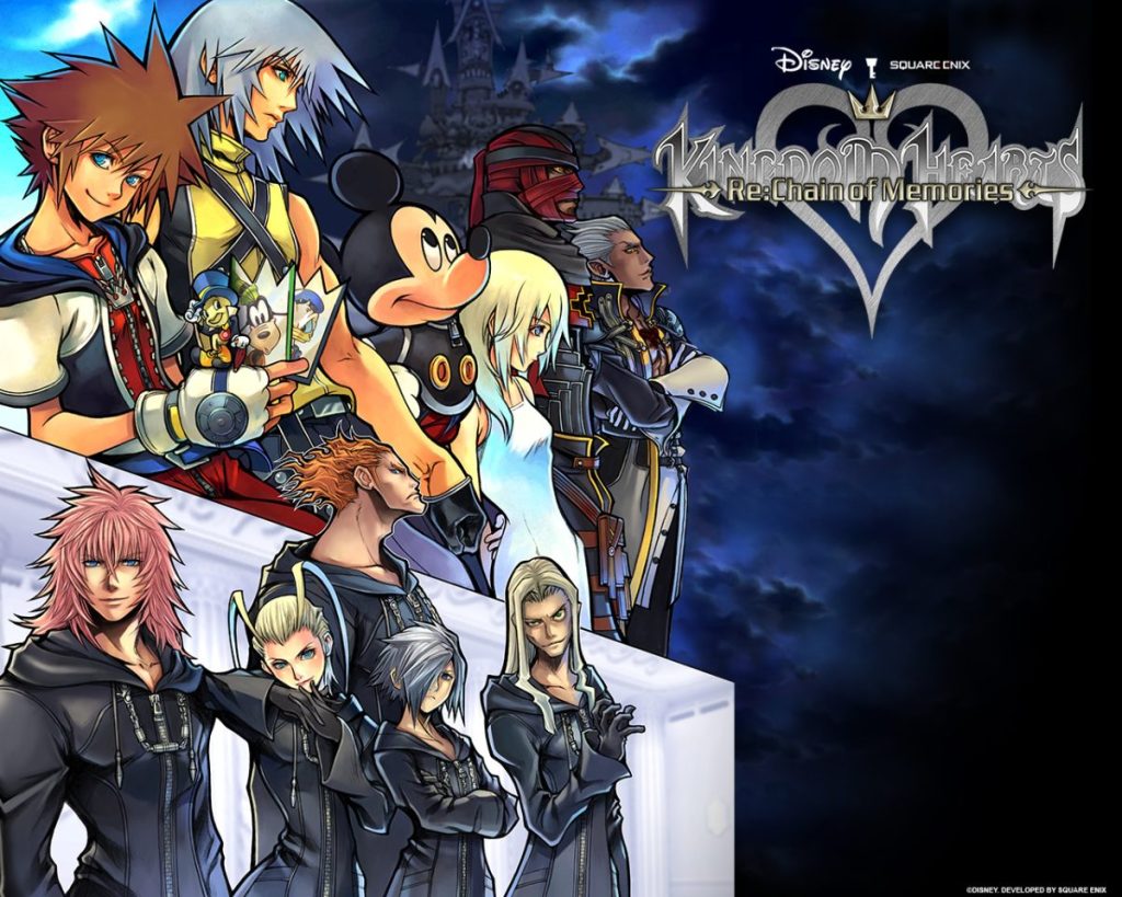 Affiche du jeu Kingdom Hearts: Chain of Memories, montrant Sora, Riku, Mickey Mouse et des membres de l'Organisation XIII sur un fond représentant le Château de l'Oubli.