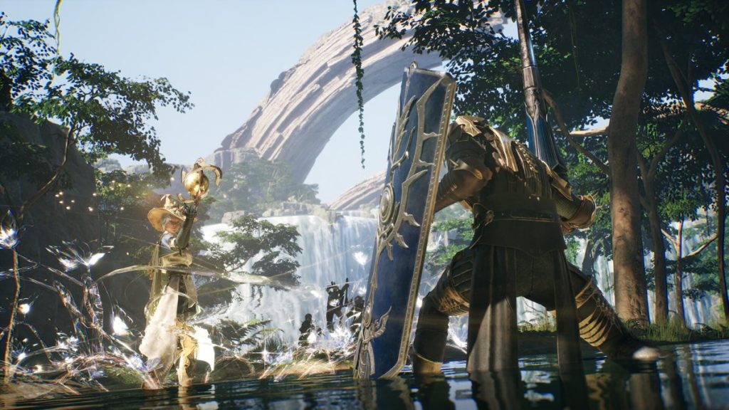 Un guerrier en armure tenant un bouclier, face à une scène de bataille dans une forêt tropicale avec une cascade à l'arrière-plan.